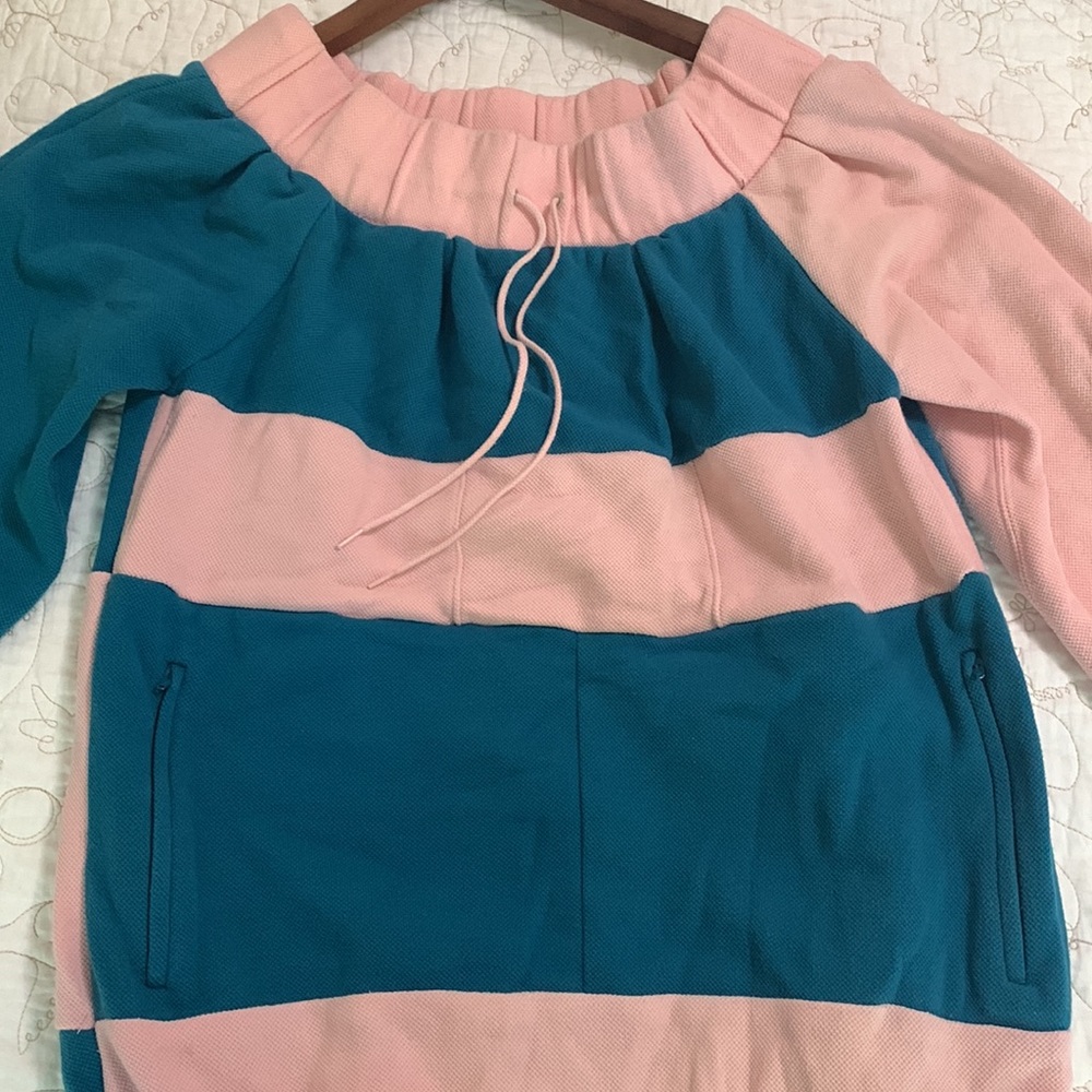 EUC Vintage Pink and Blue Striped Sweater - Purchased in Greece - Zipper Pockets